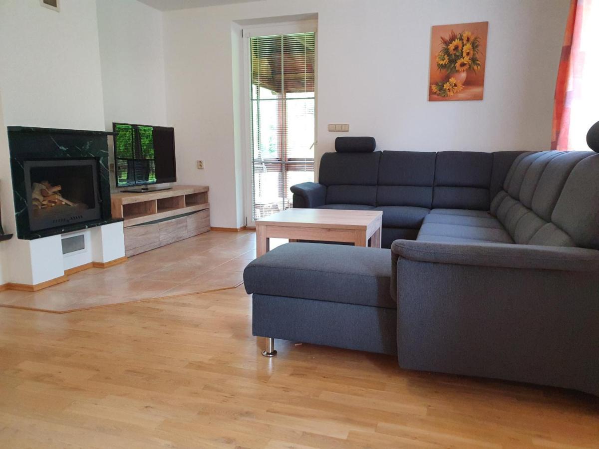 Apartmany Srni U Hlinska Хлинско Екстериор снимка